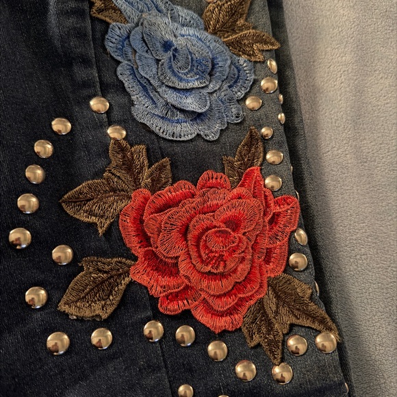 Boom Boom Jeans Dark Blue Skinny Jeans with Red & Light Blue Floral Appliqué - Picture 5 of 9